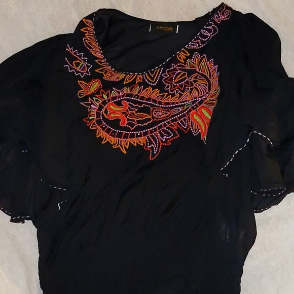 Shirt - Picture 1 of 1